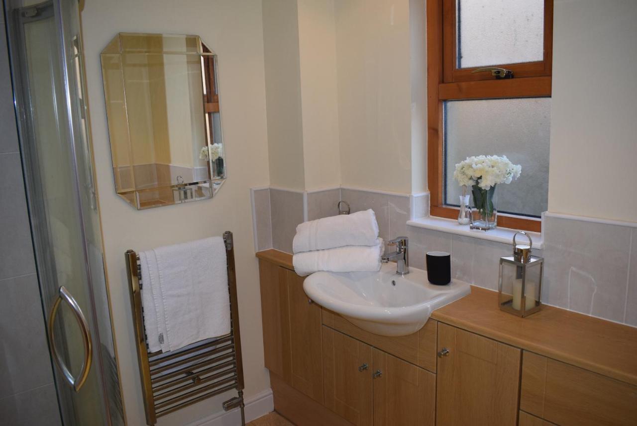 Kelpies Serviced Apartments Kavanagh- 5 Bedrooms Bathgate Luaran gambar